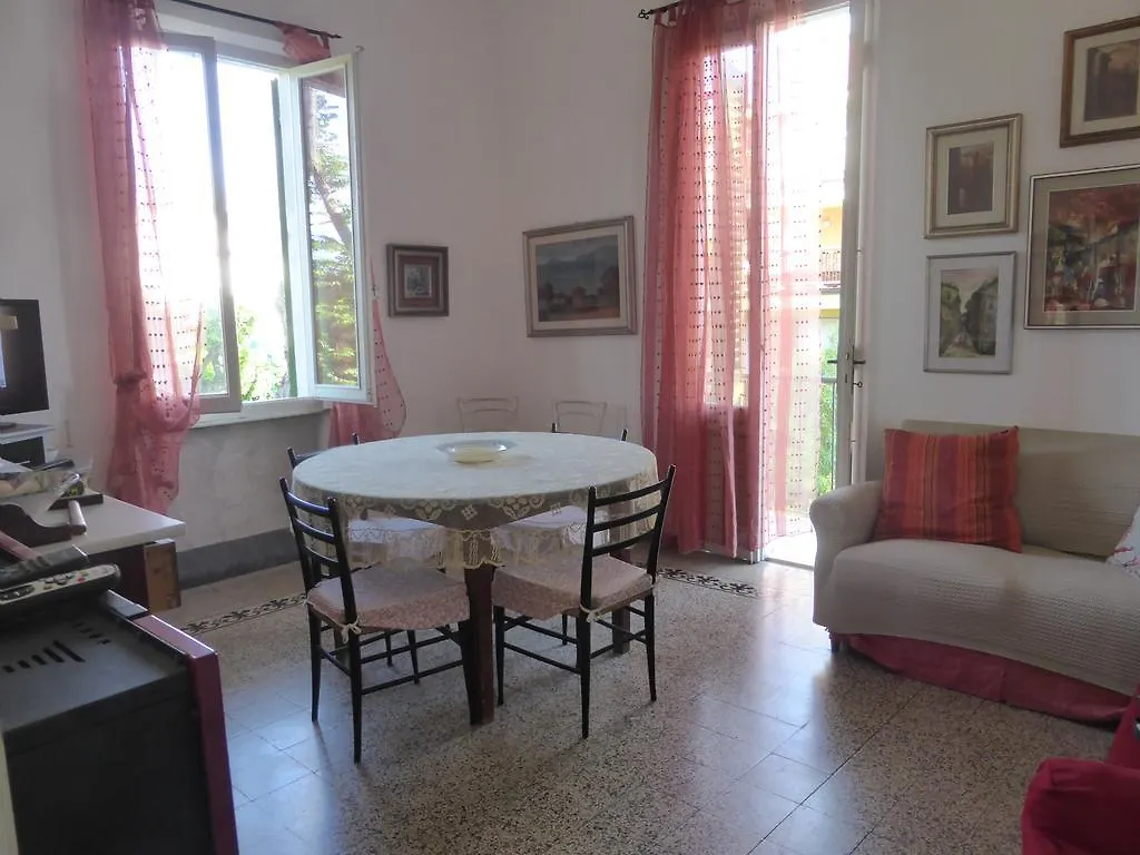 Apartment Villa Fernanda Forte dei Marmi Italy