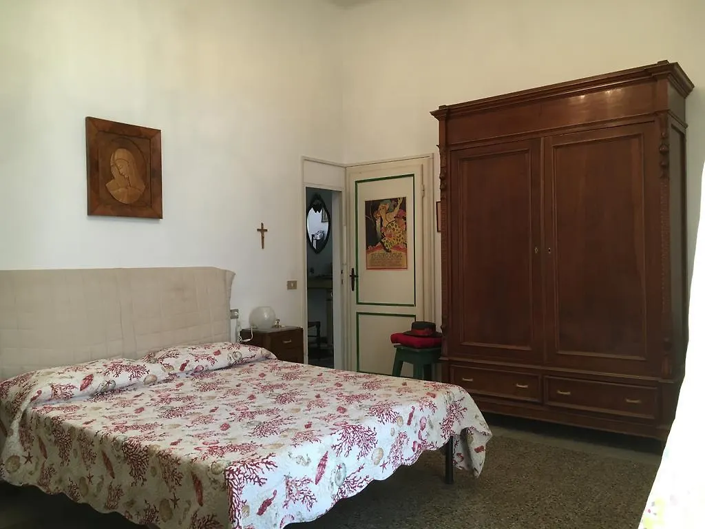 Apartment Villa Fernanda Forte dei Marmi Italy